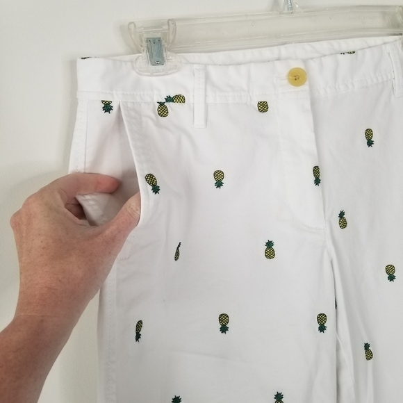 Talbots Pineapple Print Girlfriend Chino White Pants Size 8P - Picture 10 of 14